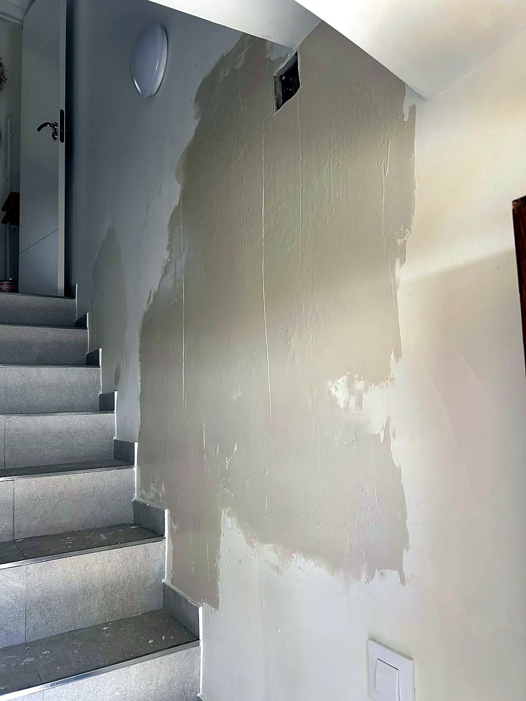Antes: Escalera interior